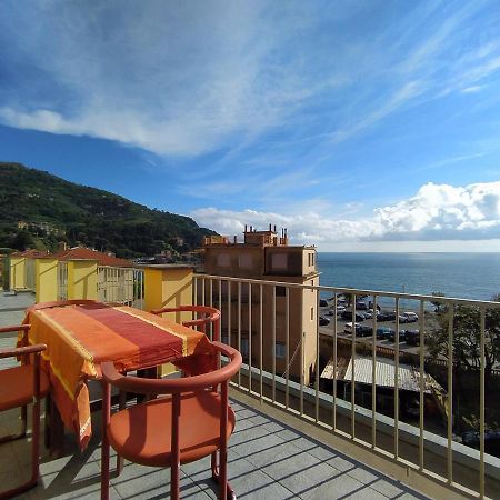 Monia House Sea View Apartment Levanto Exterior photo